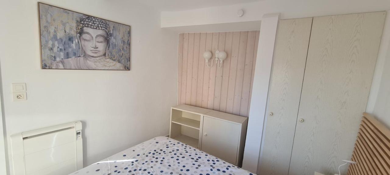 Rue Du Vieux Chateau - Beau F2 مينتون المظهر الخارجي الصورة